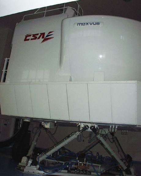 b737_aussen_klein.jpg (24528 Byte)