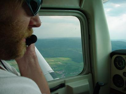 ../newssystem/imagesNews/old_archive/thumbnails/thumb_gernot_02.jpg (14849 bytes)